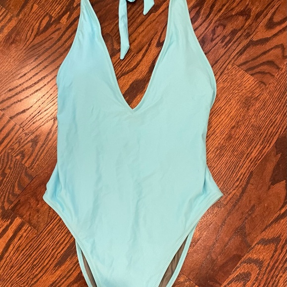 Aerie swimsuit - Picture 1 of 3